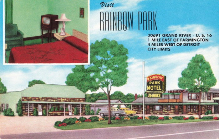 Park Motel (Rainbow Park Motel) - Old Postcard (newer photo)